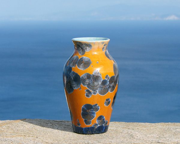 crystalline-vase-silver-blue-on-tan2_sifnos-stoneware