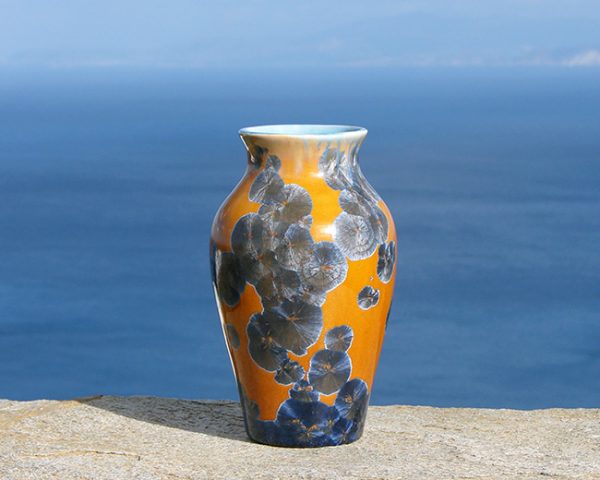 crystalline-vase-silver-blue-on-tan3_sifnos-stoneware