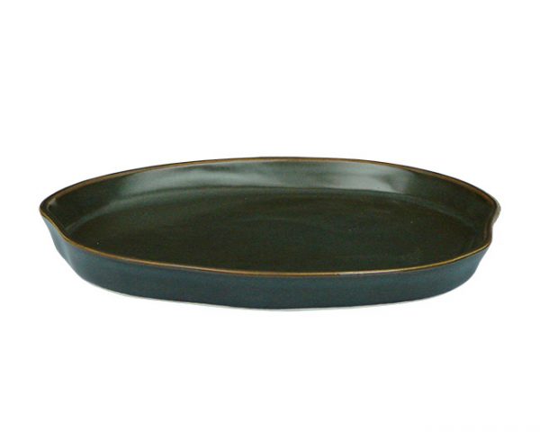 large-irregular-plate-side-view_sifnos-stoneware