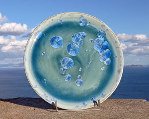 crystalline-flat-platter-blue-green2_sifnos-stoneware