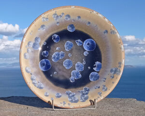 crystalline-platter-deep-blue-on-tan_sifnos-stoneware