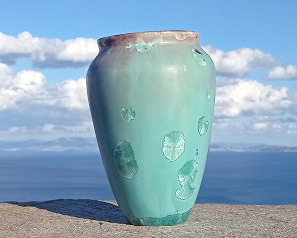 crystalline-vase-copper-reduction_2023-3_sifnos-stoneware