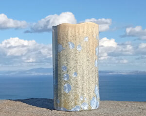 crystalline-wine-cooler-vase-silver-on-tan2_sifnos-stoneware